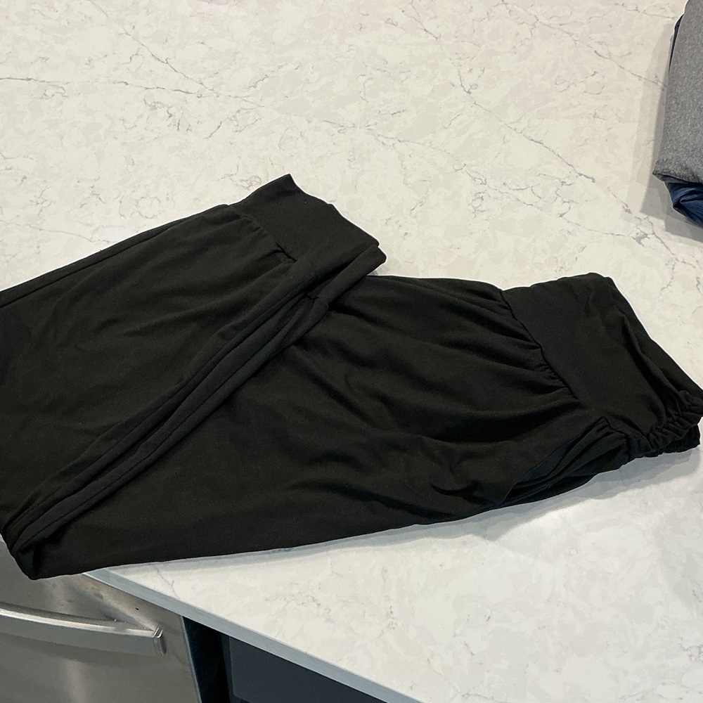 Black stretchy yoga joggers